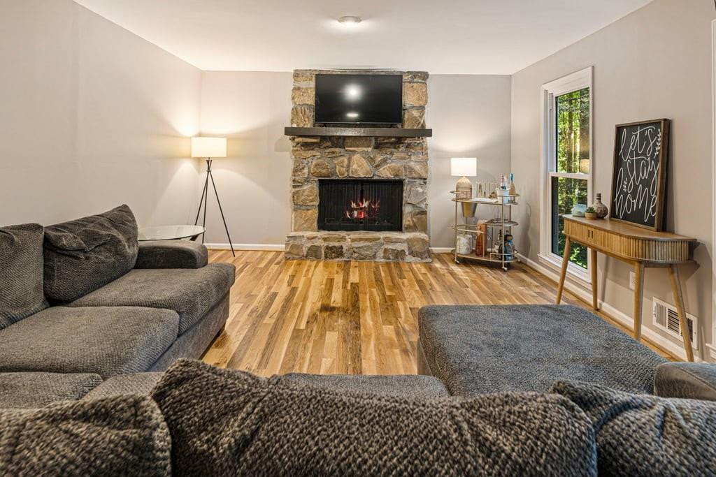 345 Chaffin Ridge Court