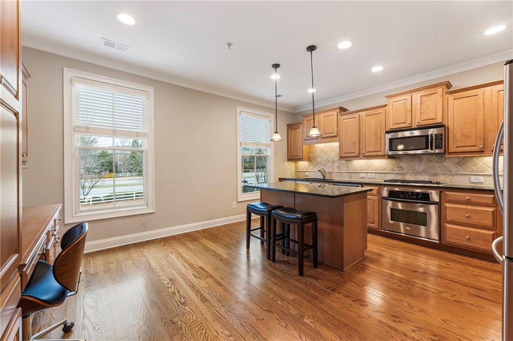 5905 Waters Edge Trail