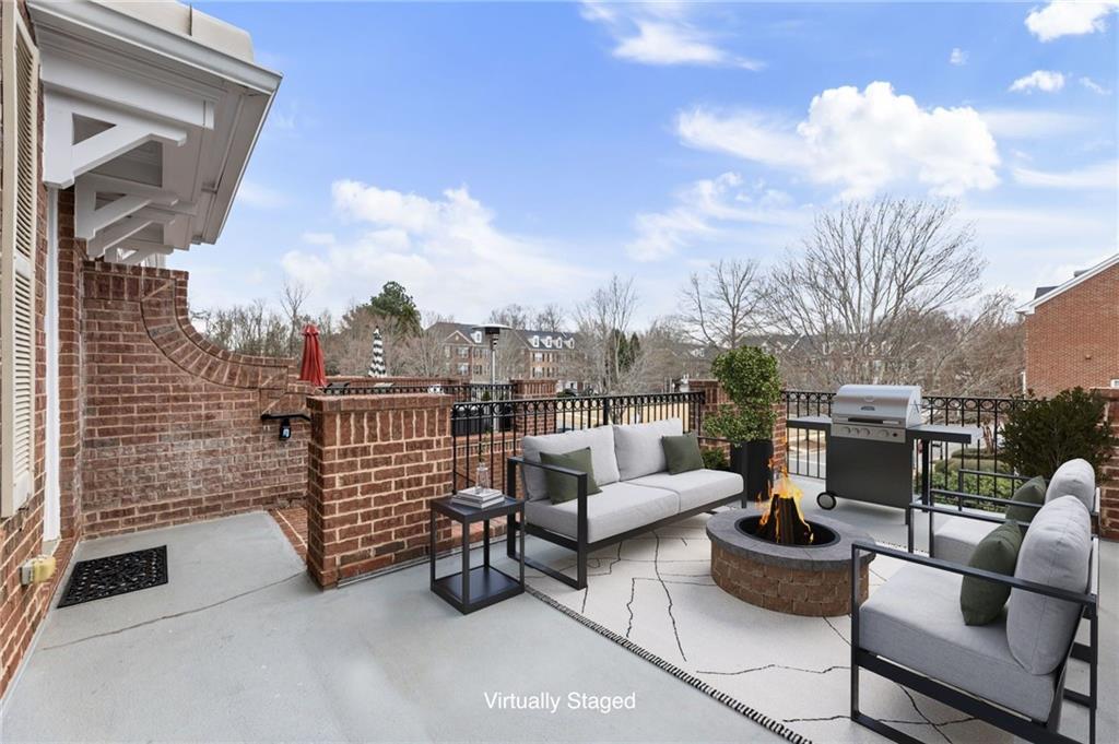 5905 Waters Edge Trail