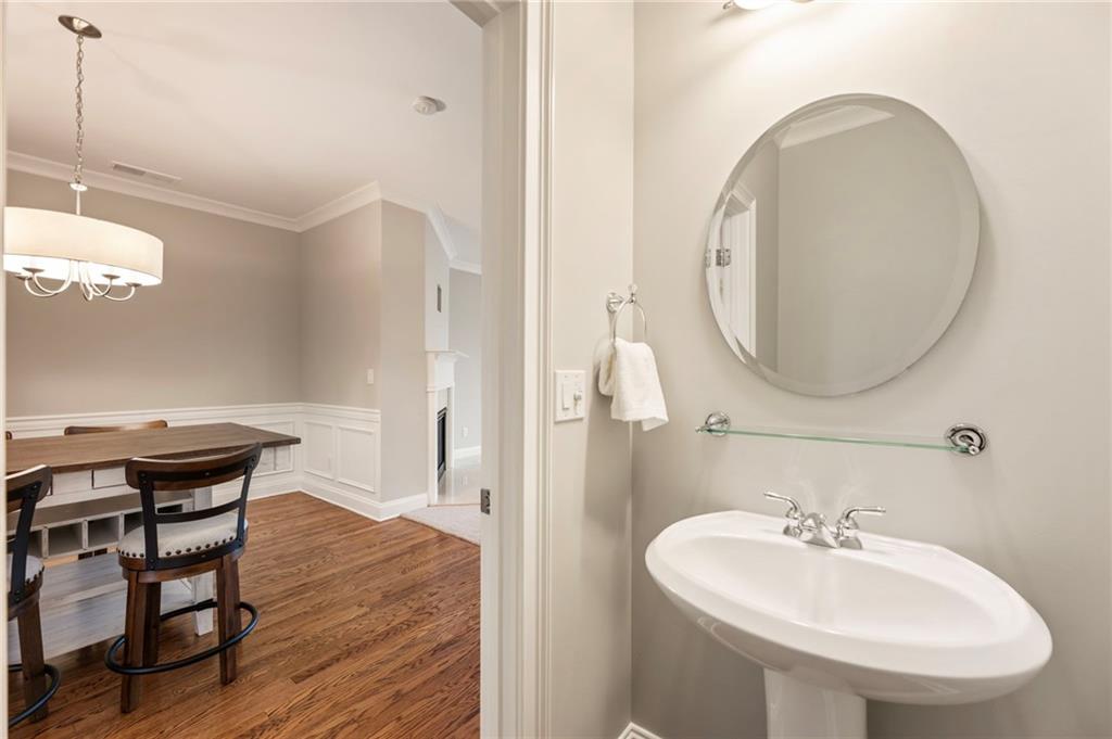 5905 Waters Edge Trail