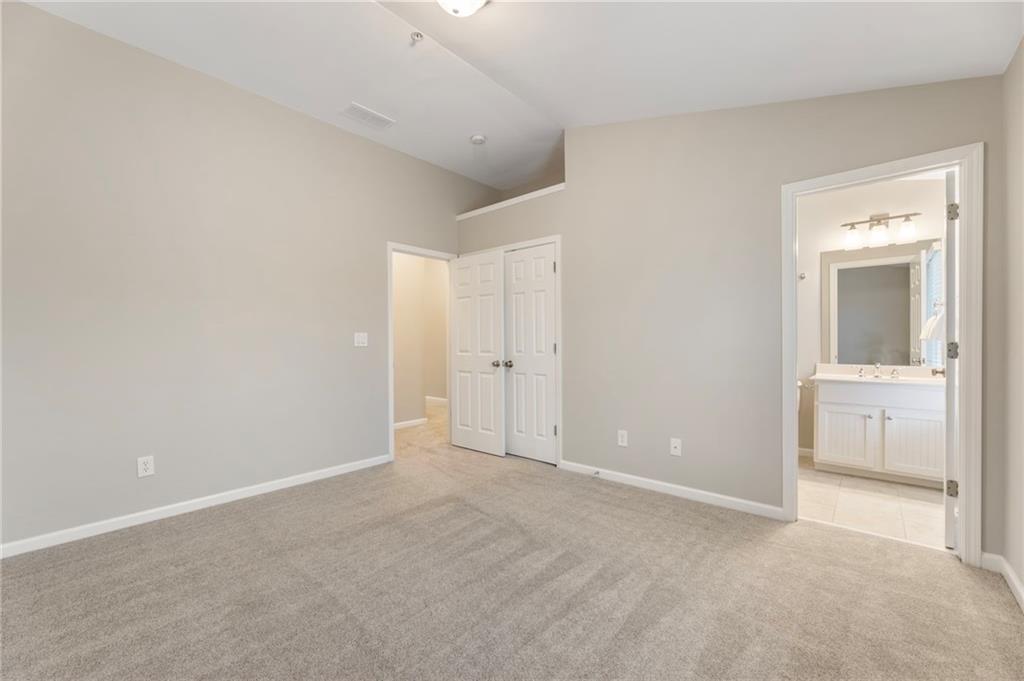 5905 Waters Edge Trail