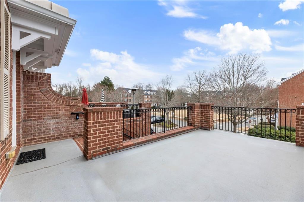 5905 Waters Edge Trail