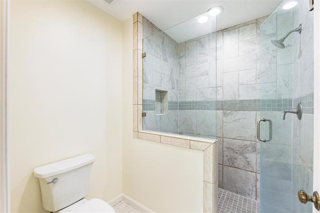 310 Anchorage Place