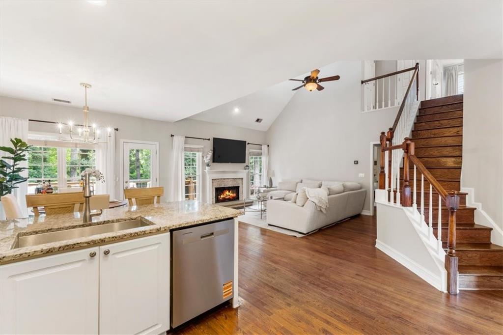 3085 Ivey Oaks Lane