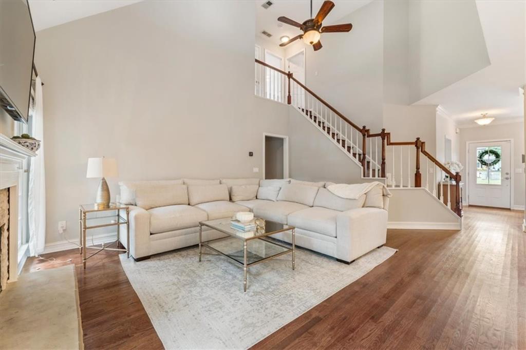 3085 Ivey Oaks Lane