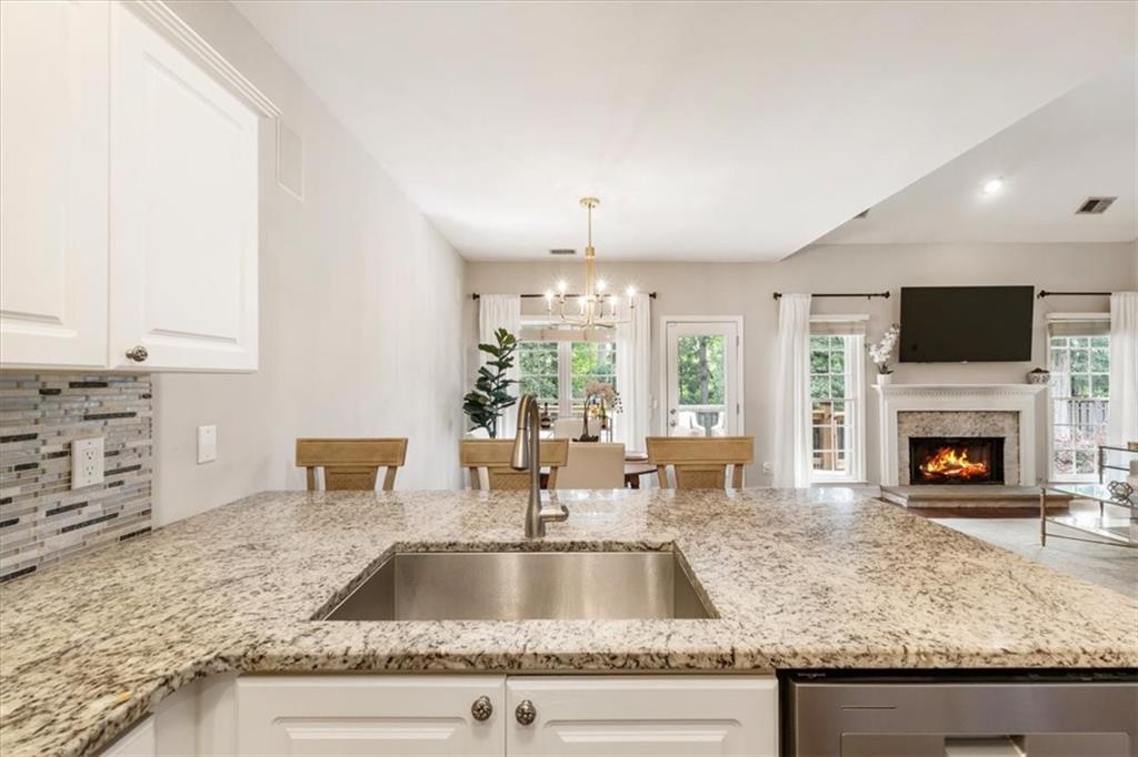 3085 Ivey Oaks Lane