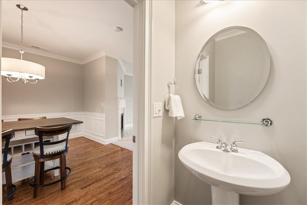 5905 Waters Edge Trail