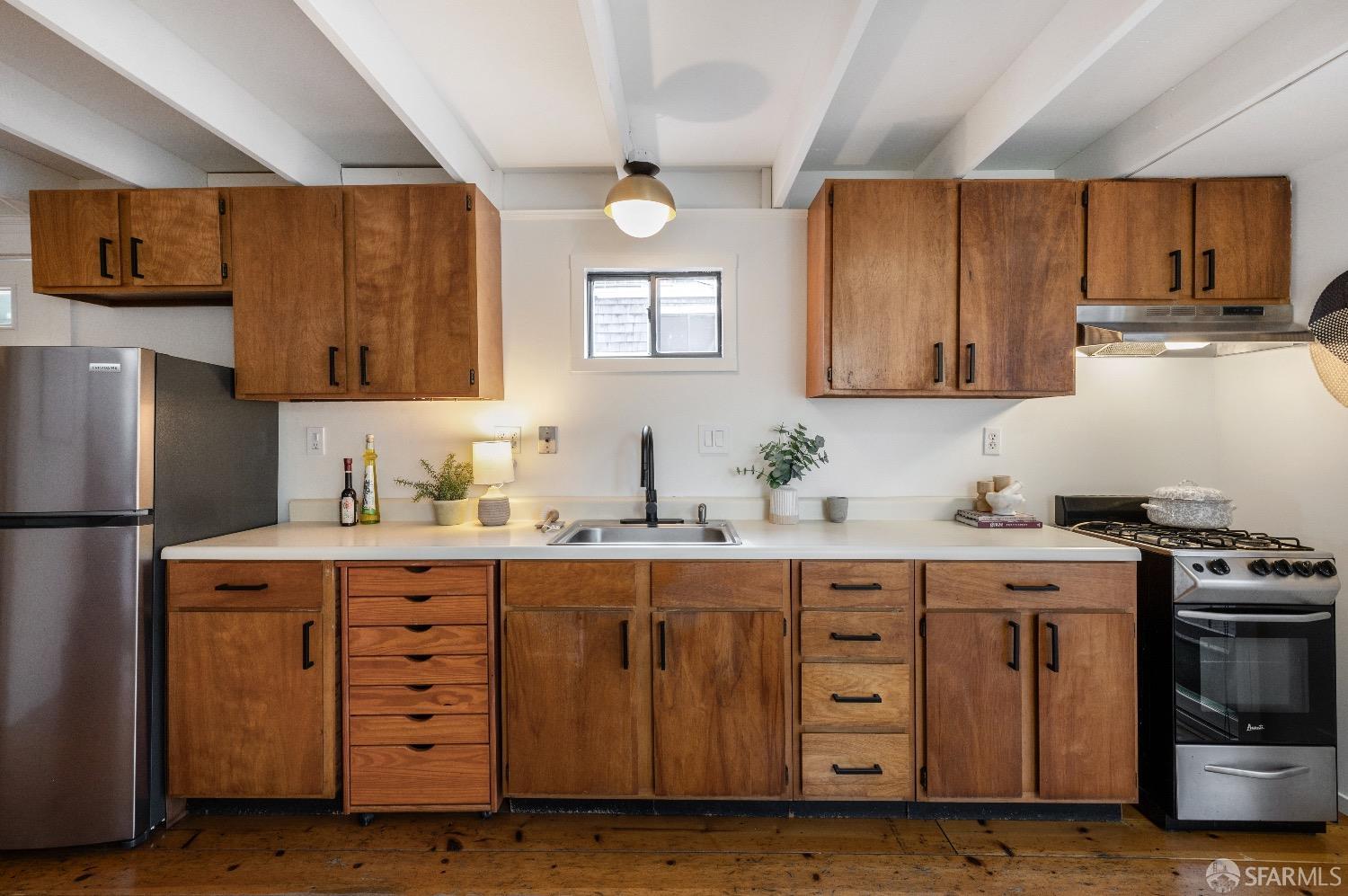 300 Channel Street Unit: 49