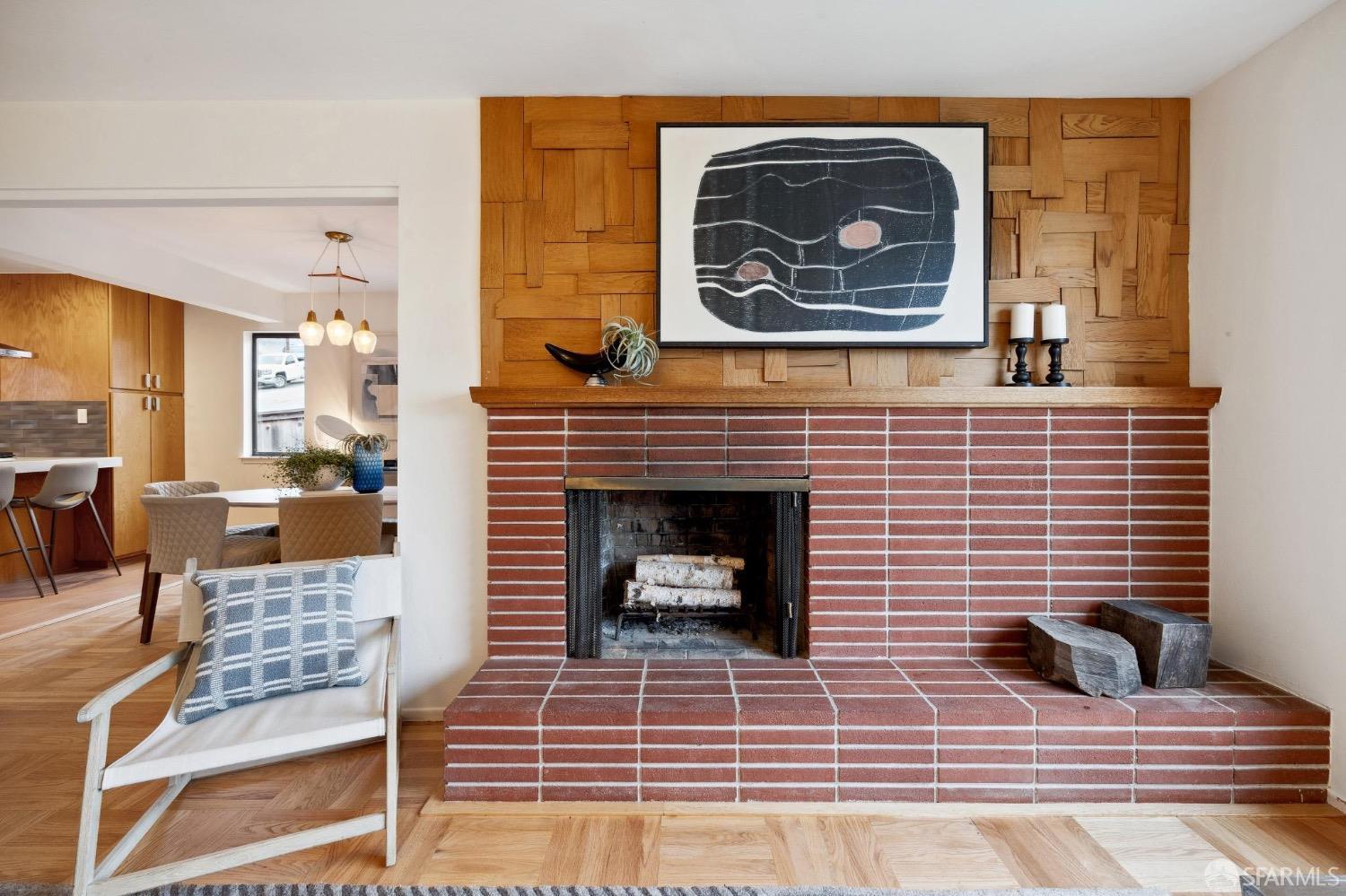 35 Valmar Terrace