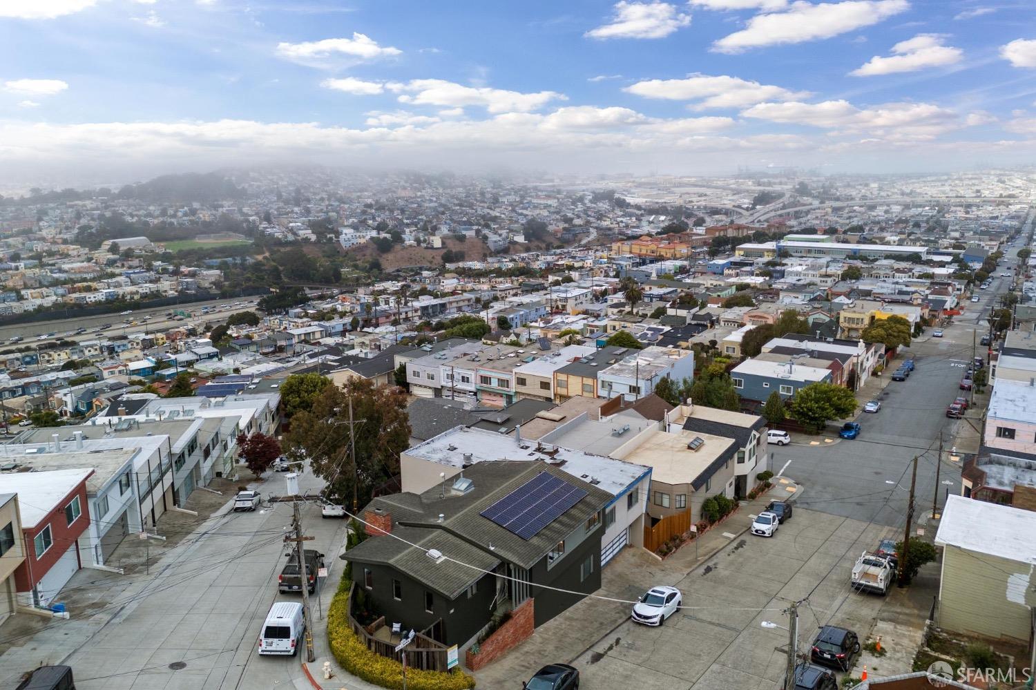35 Valmar Terrace