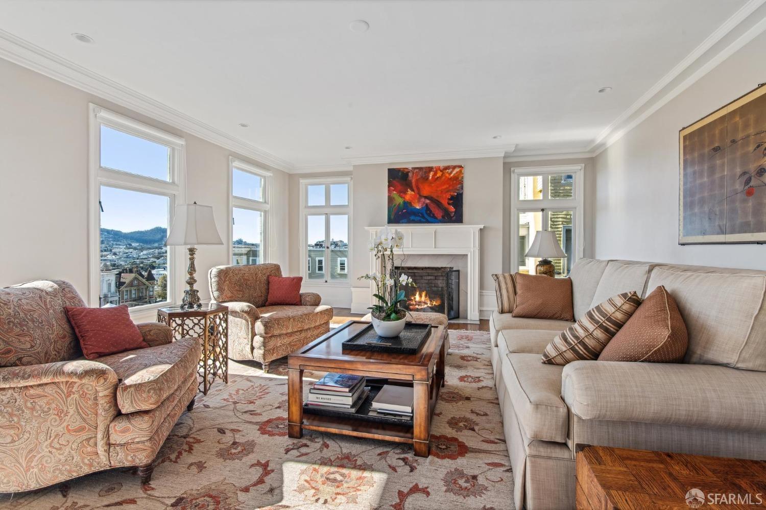 2241 Sacramento Street # 3