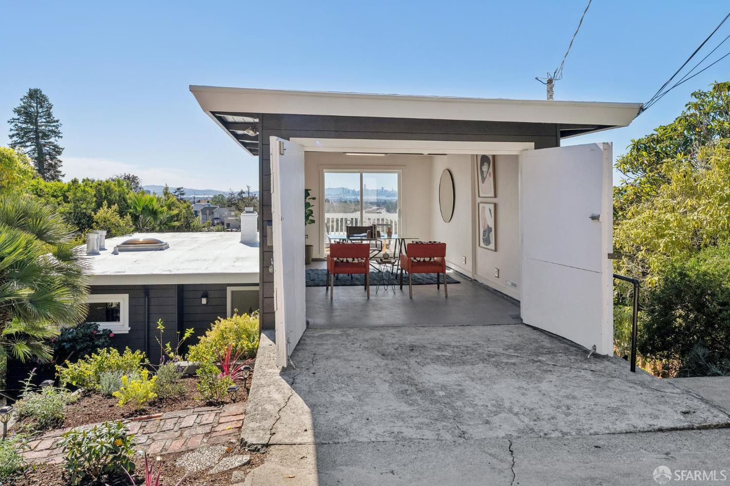 6189 Margarido Drive