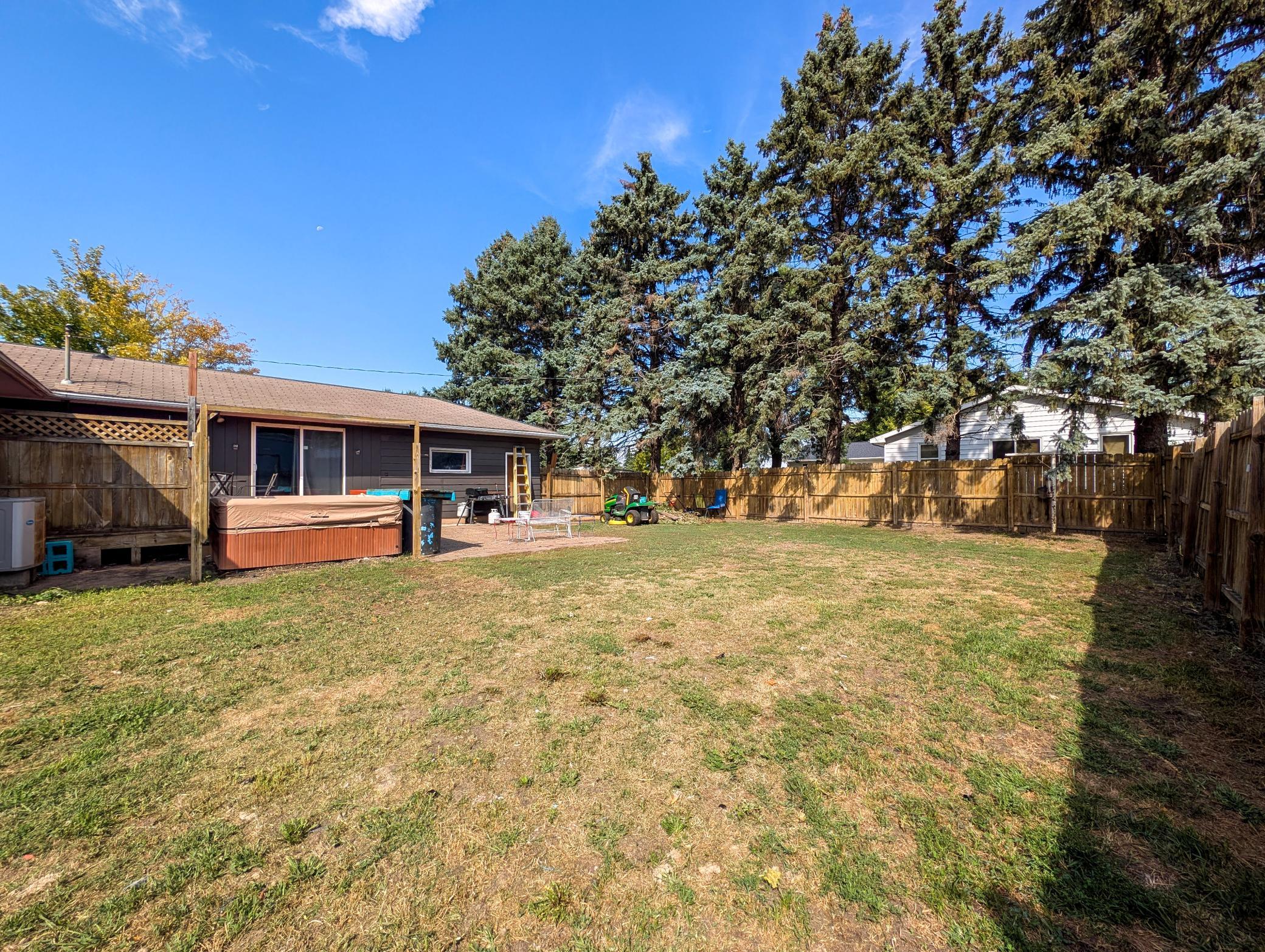 220 2nd Avenue NW
