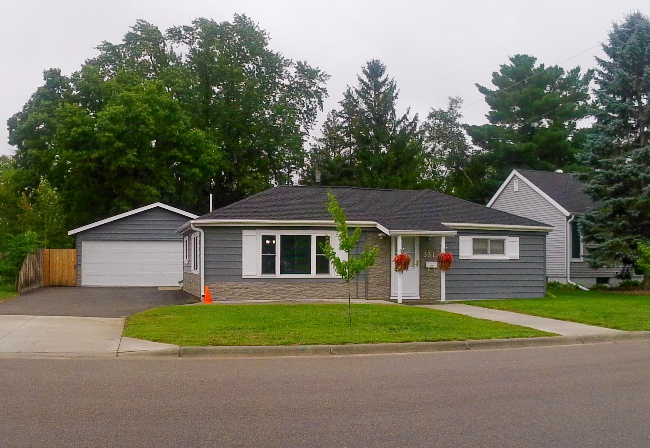 331 4th Avenue SW