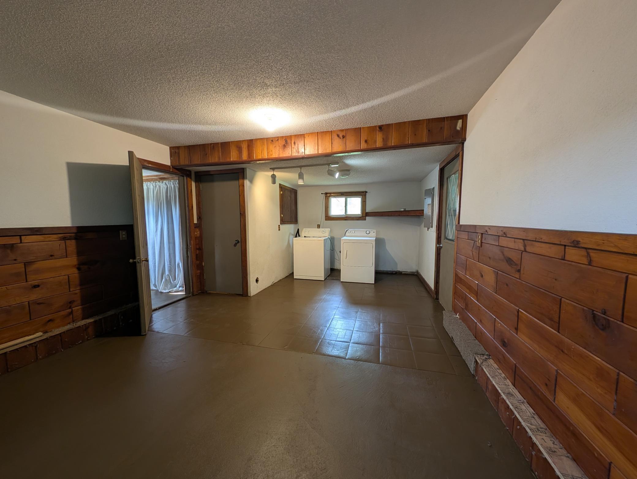 52473 County Highway 14