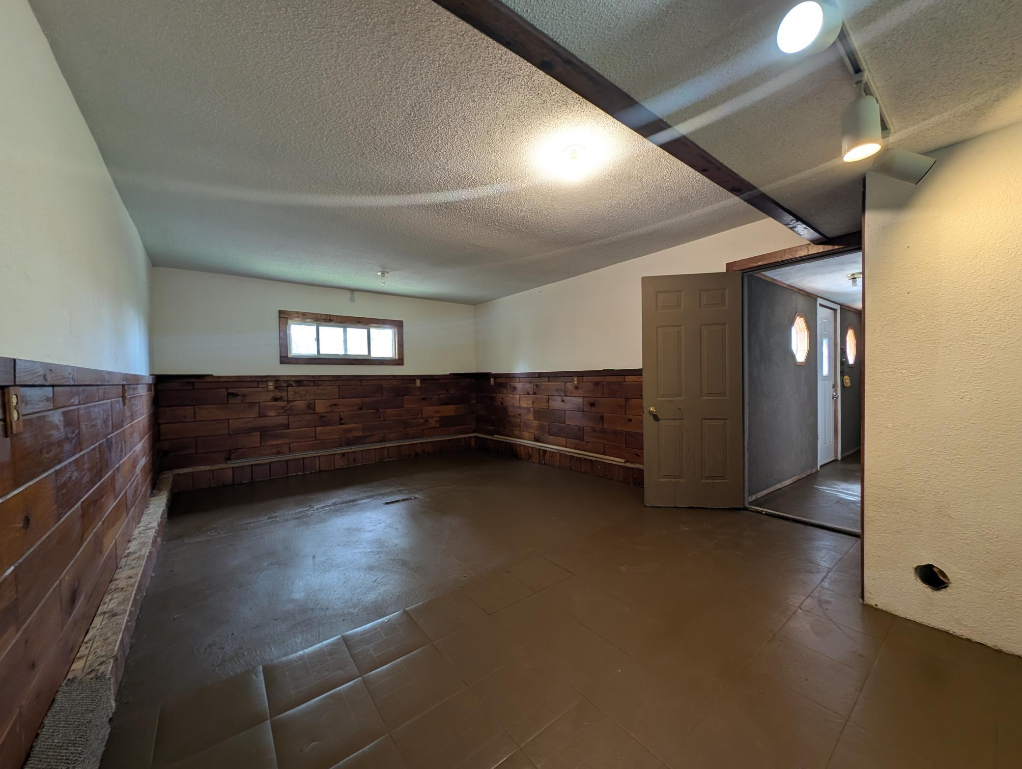52473 County Highway 14