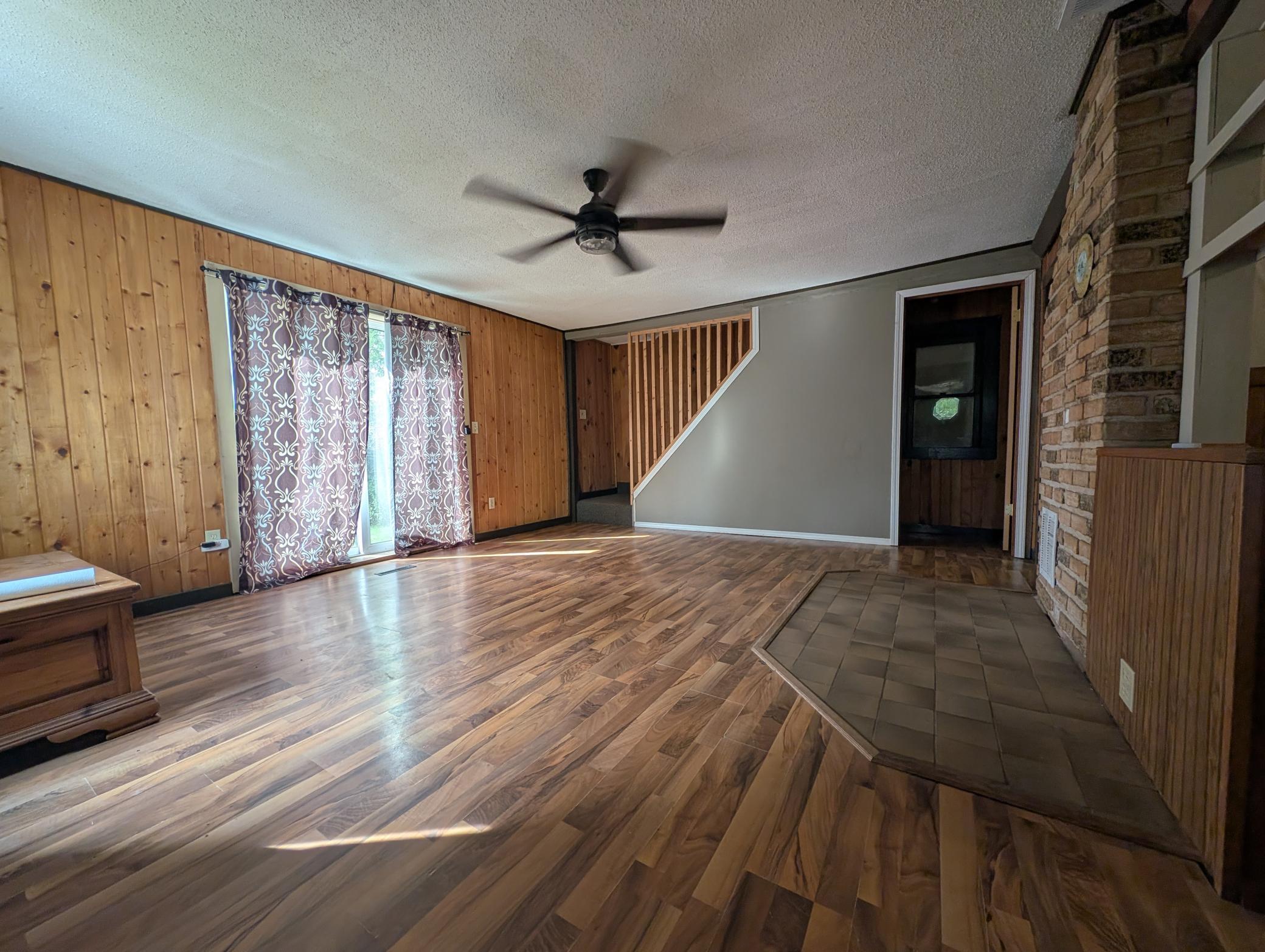 52473 County Highway 14
