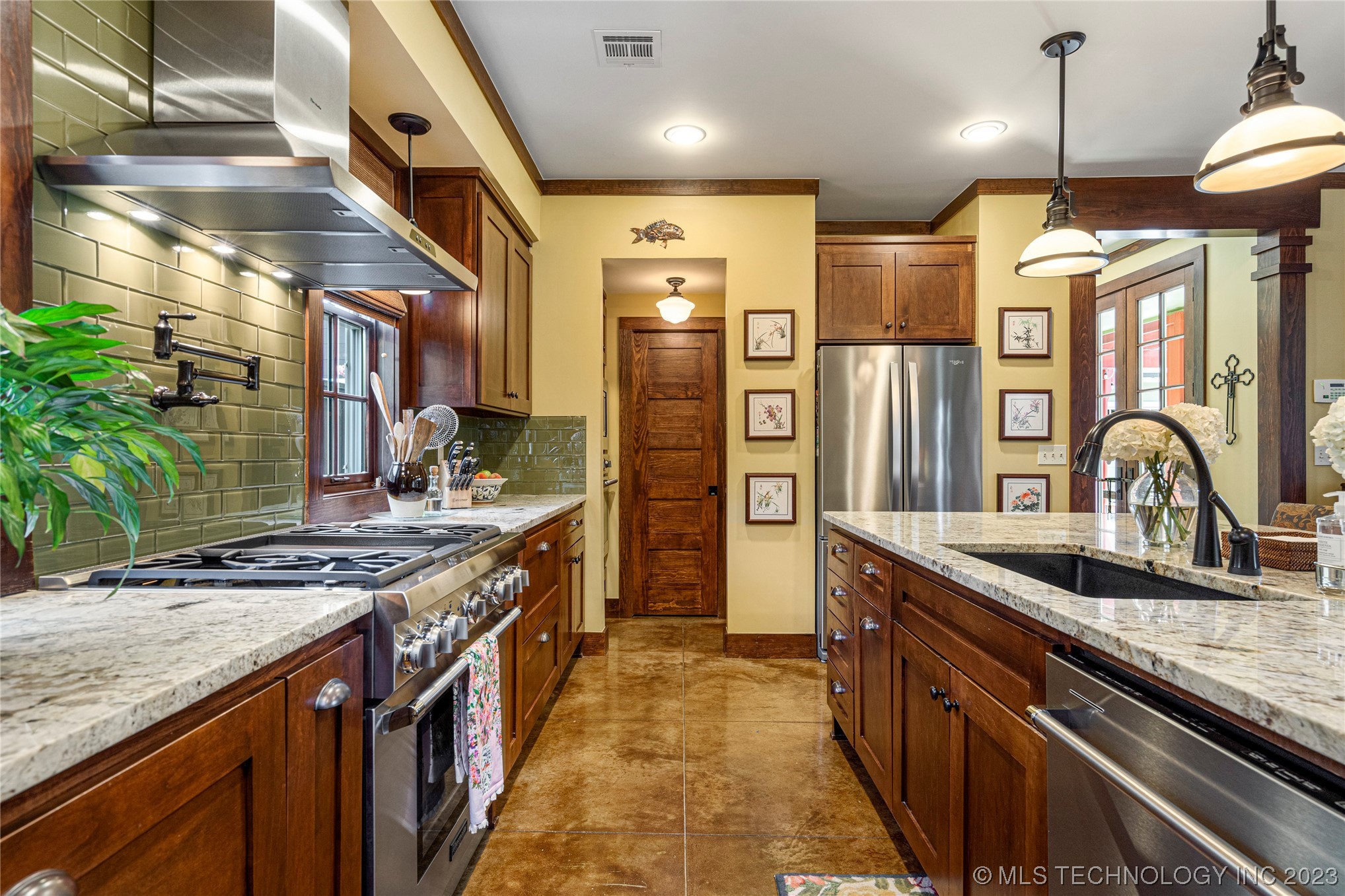 1623 S Rockford Avenue