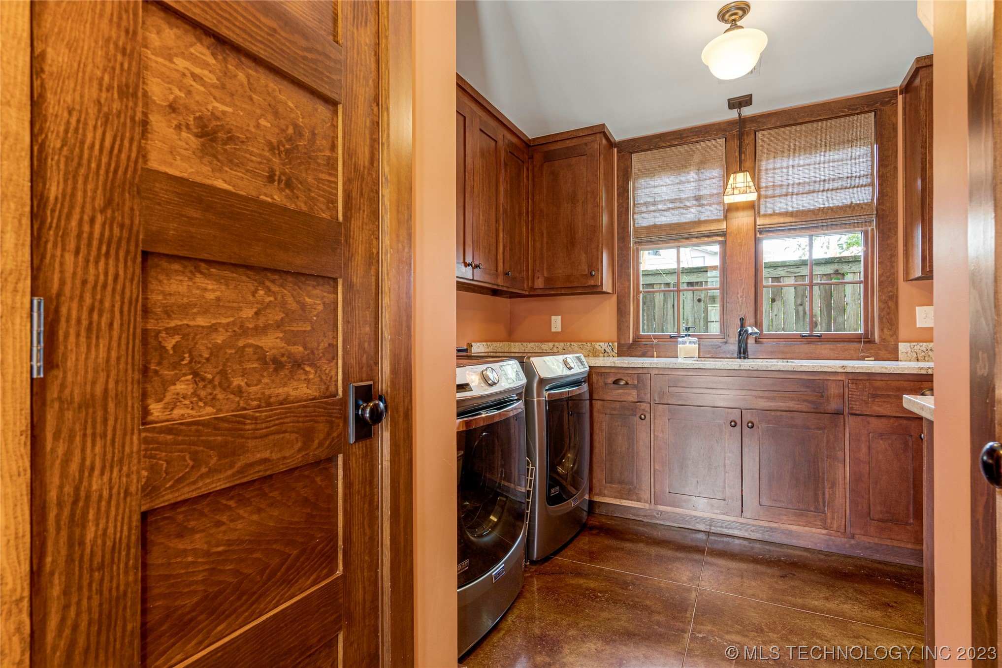 1623 S Rockford Avenue