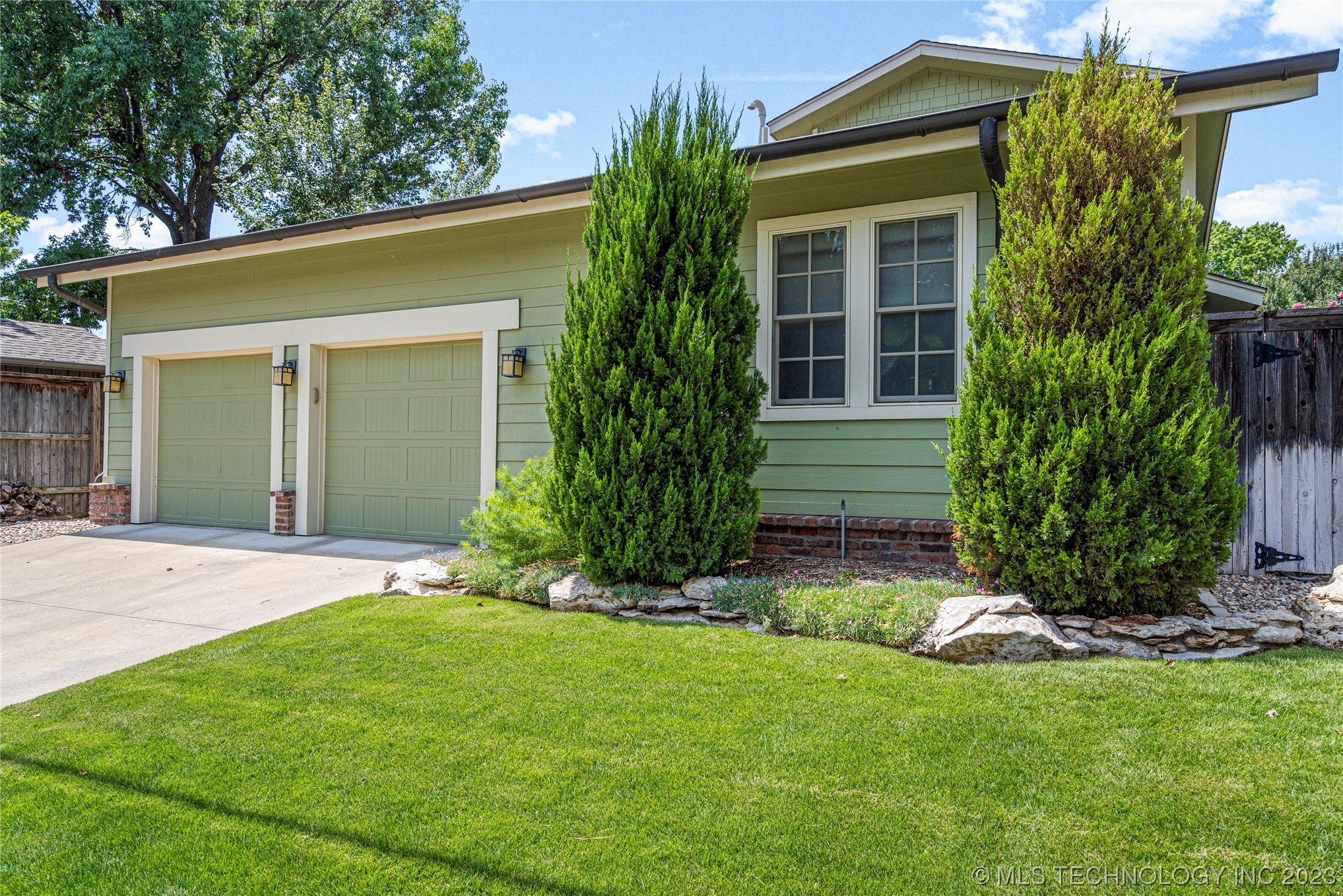 1623 S Rockford Avenue