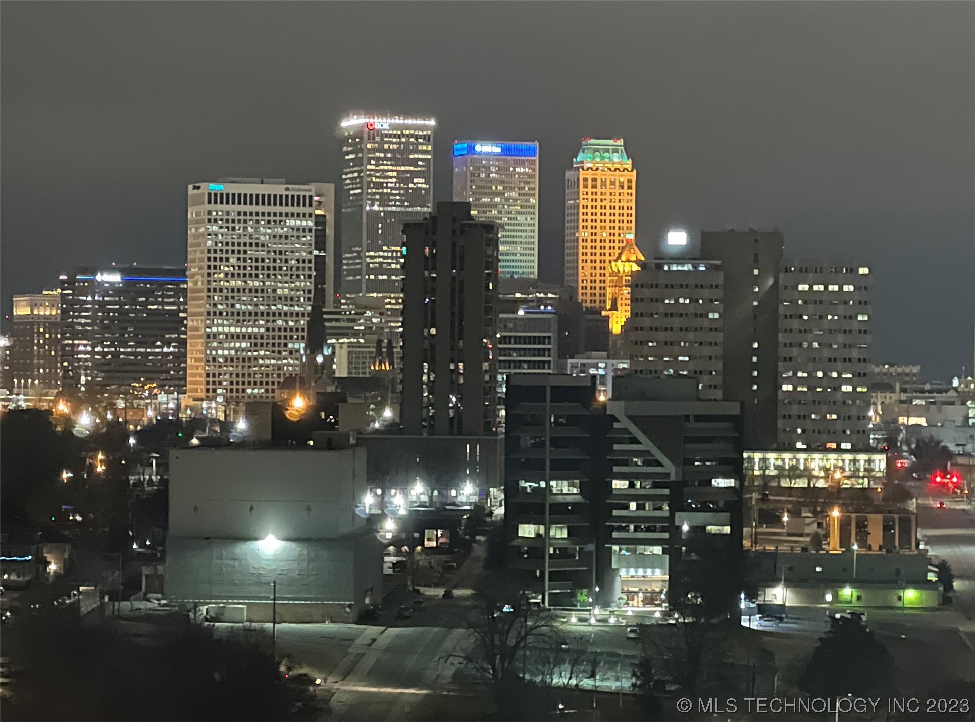 2300 S Riverside Drive 17G