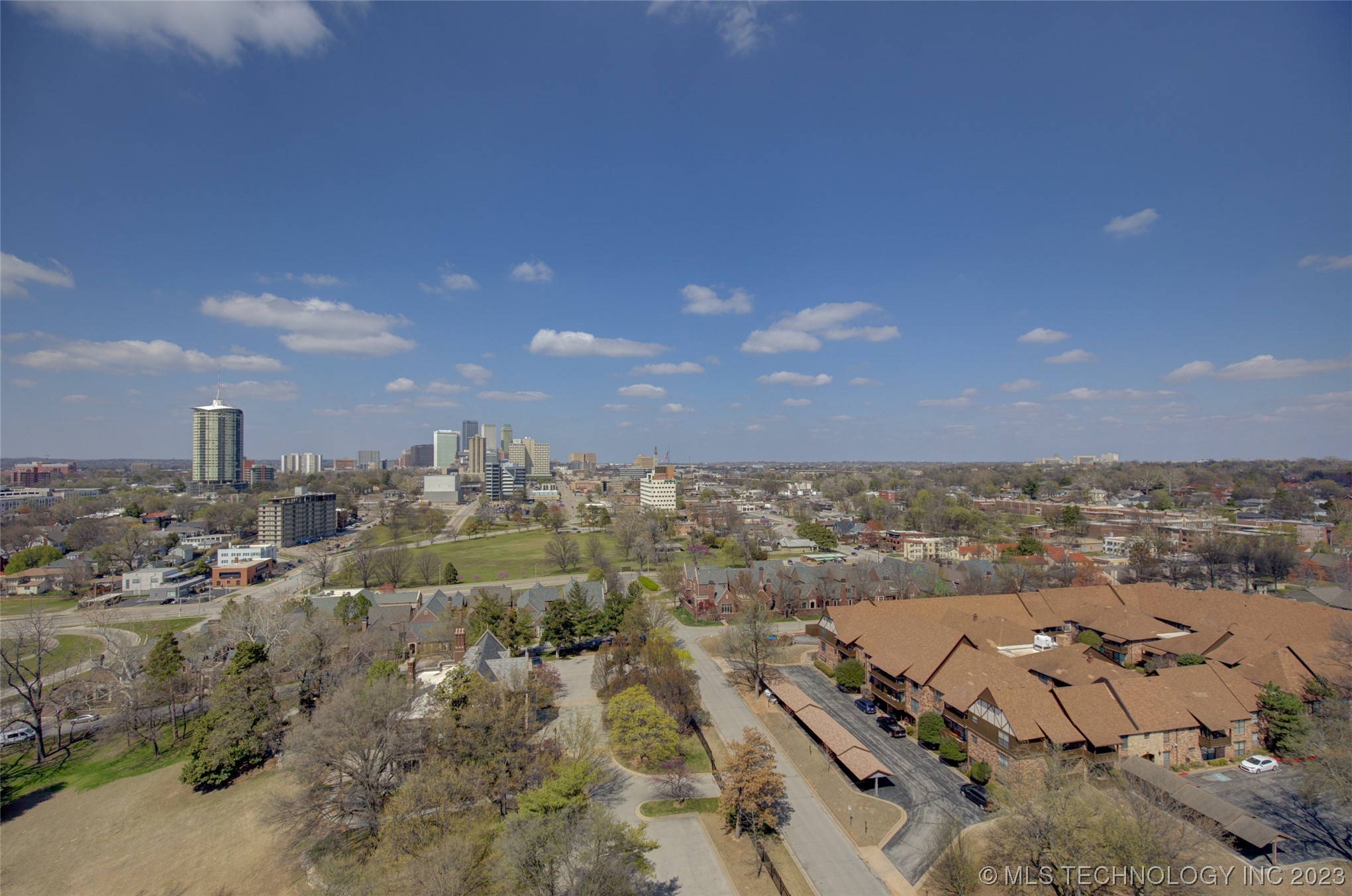 2300 S Riverside Drive 17G