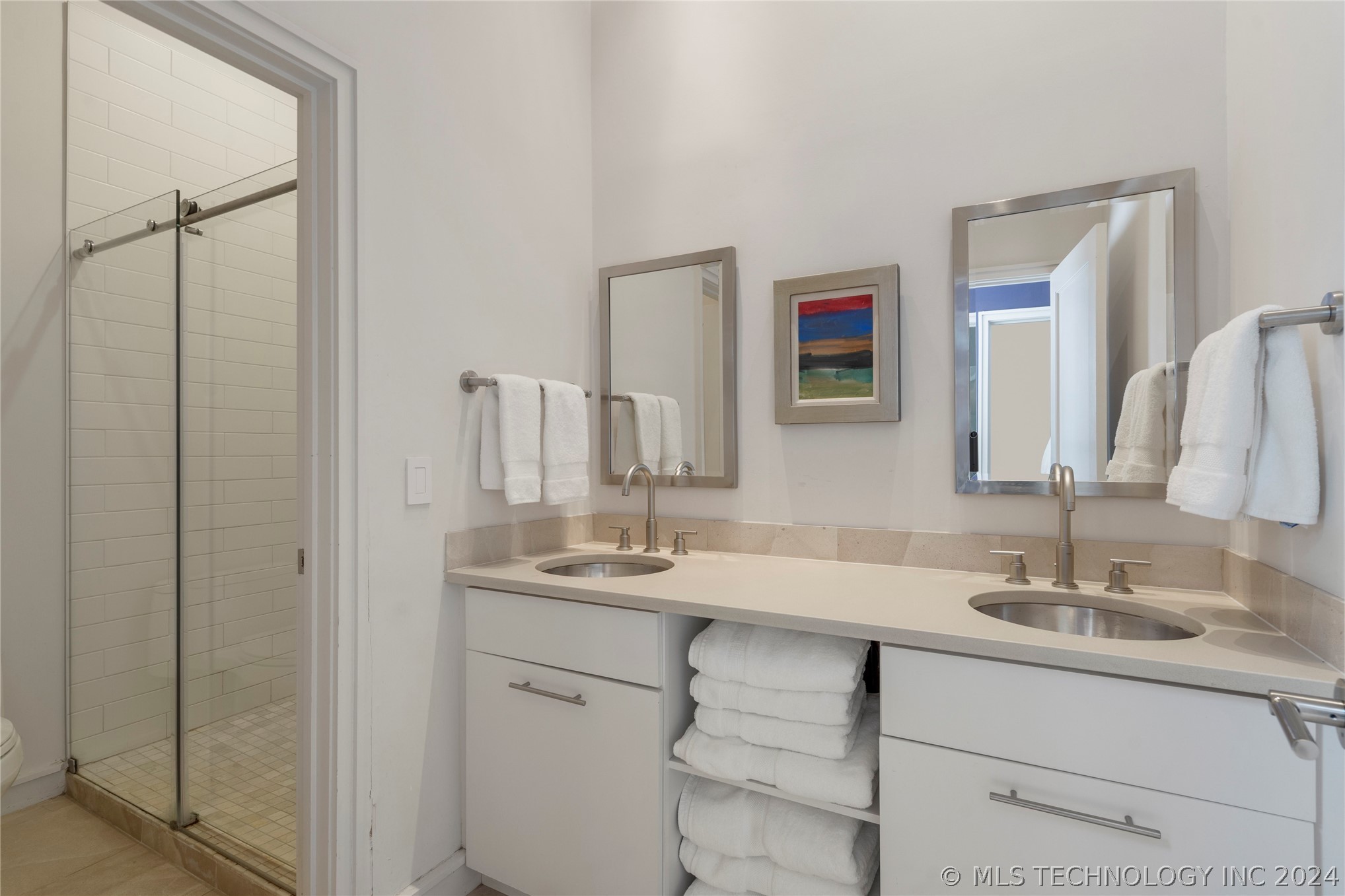 9710 S Urbana Avenue