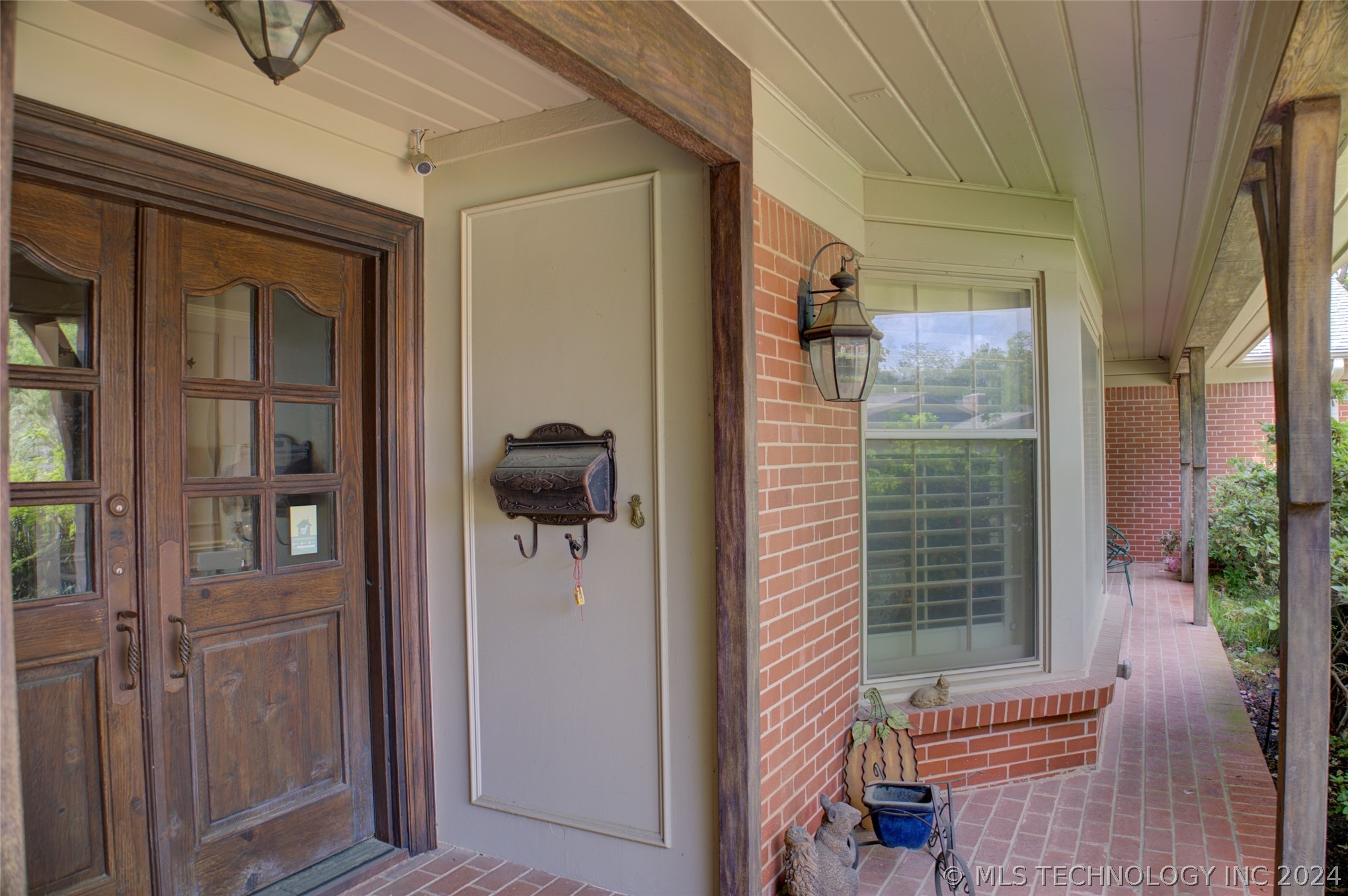 3818 S Florence Place