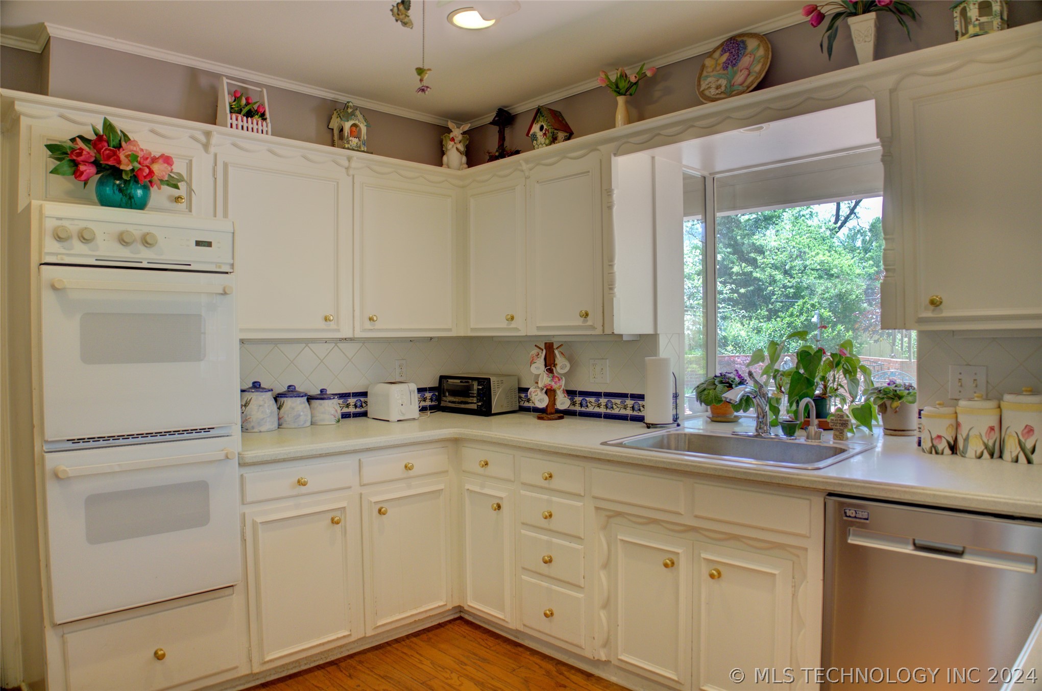 3818 S Florence Place