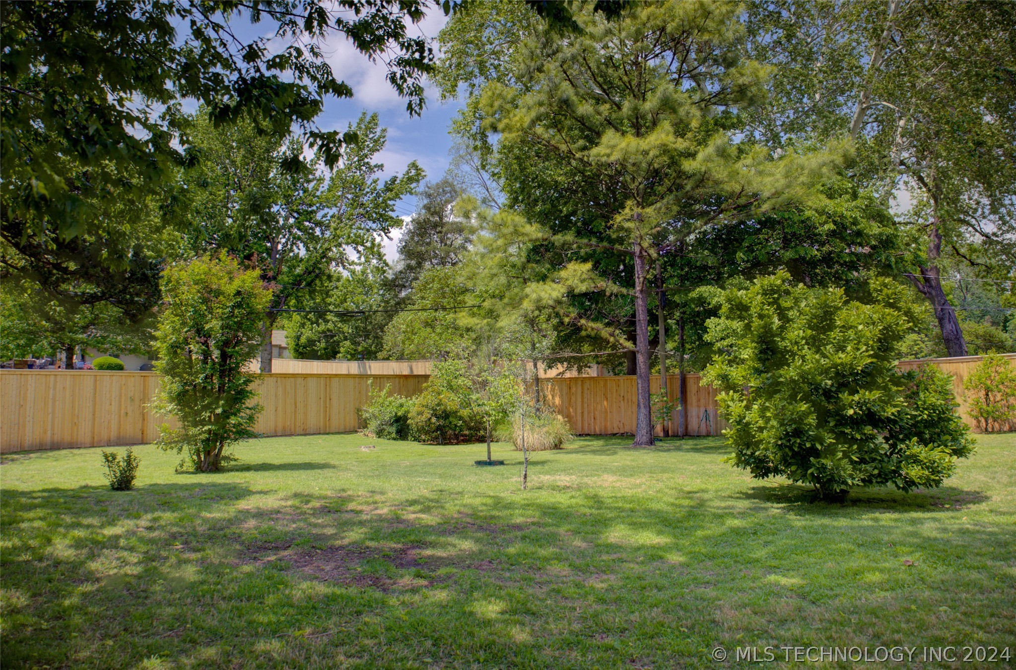 3818 S Florence Place