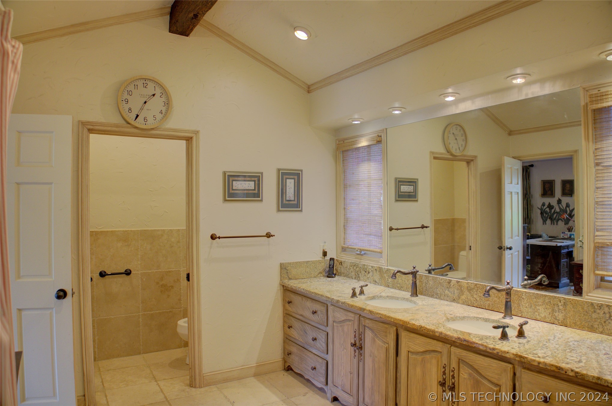 3818 S Florence Place