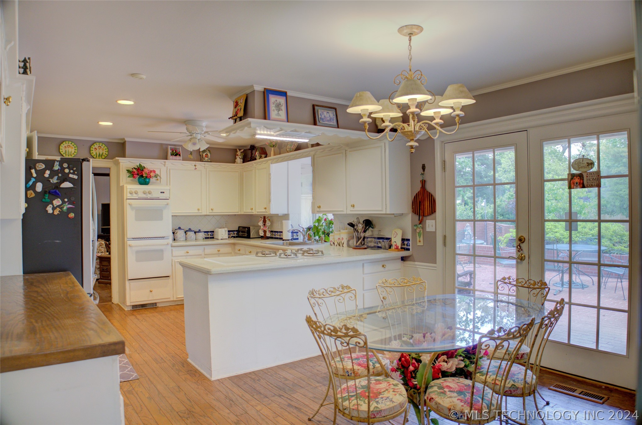 3818 S Florence Place