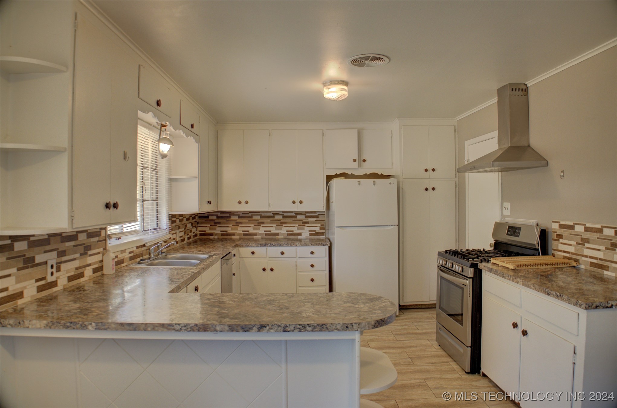 430 S 80th East Avenue