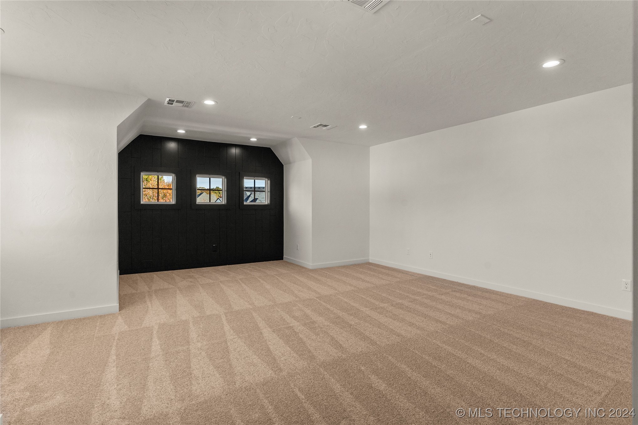 10304 S College Avenue