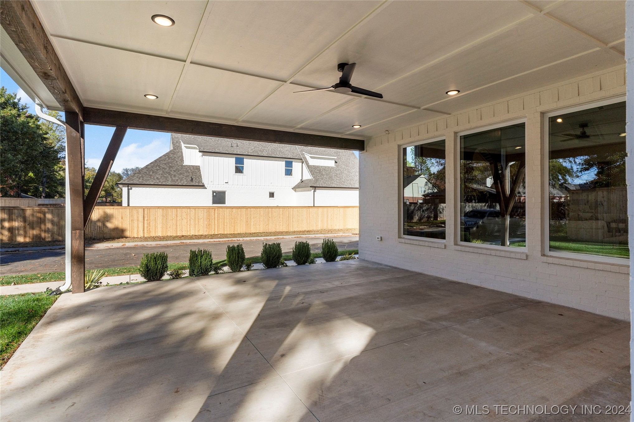 10304 S College Avenue