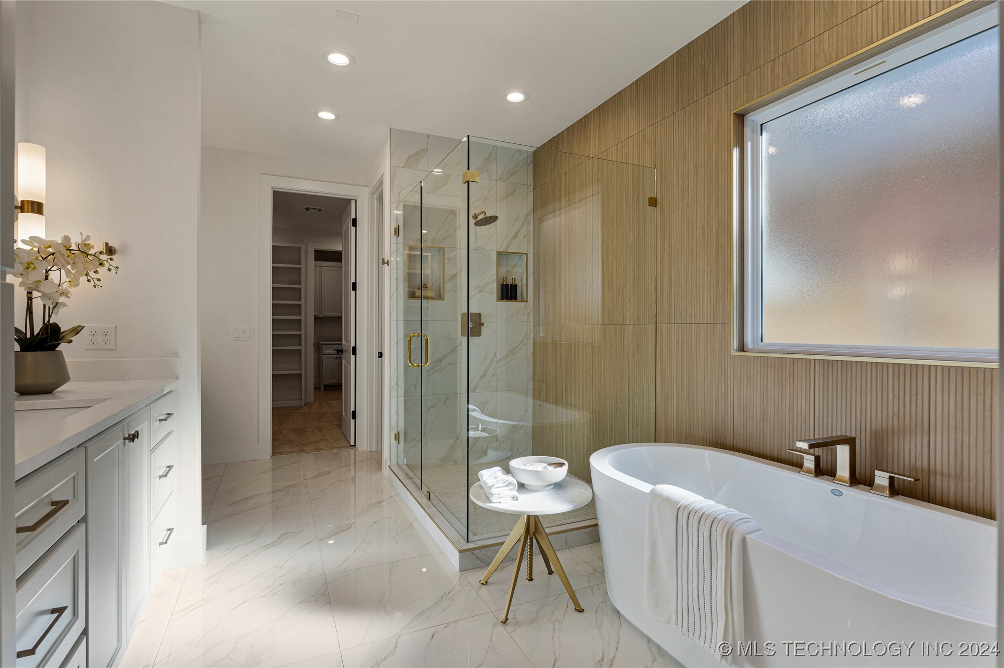 10304 S College Avenue