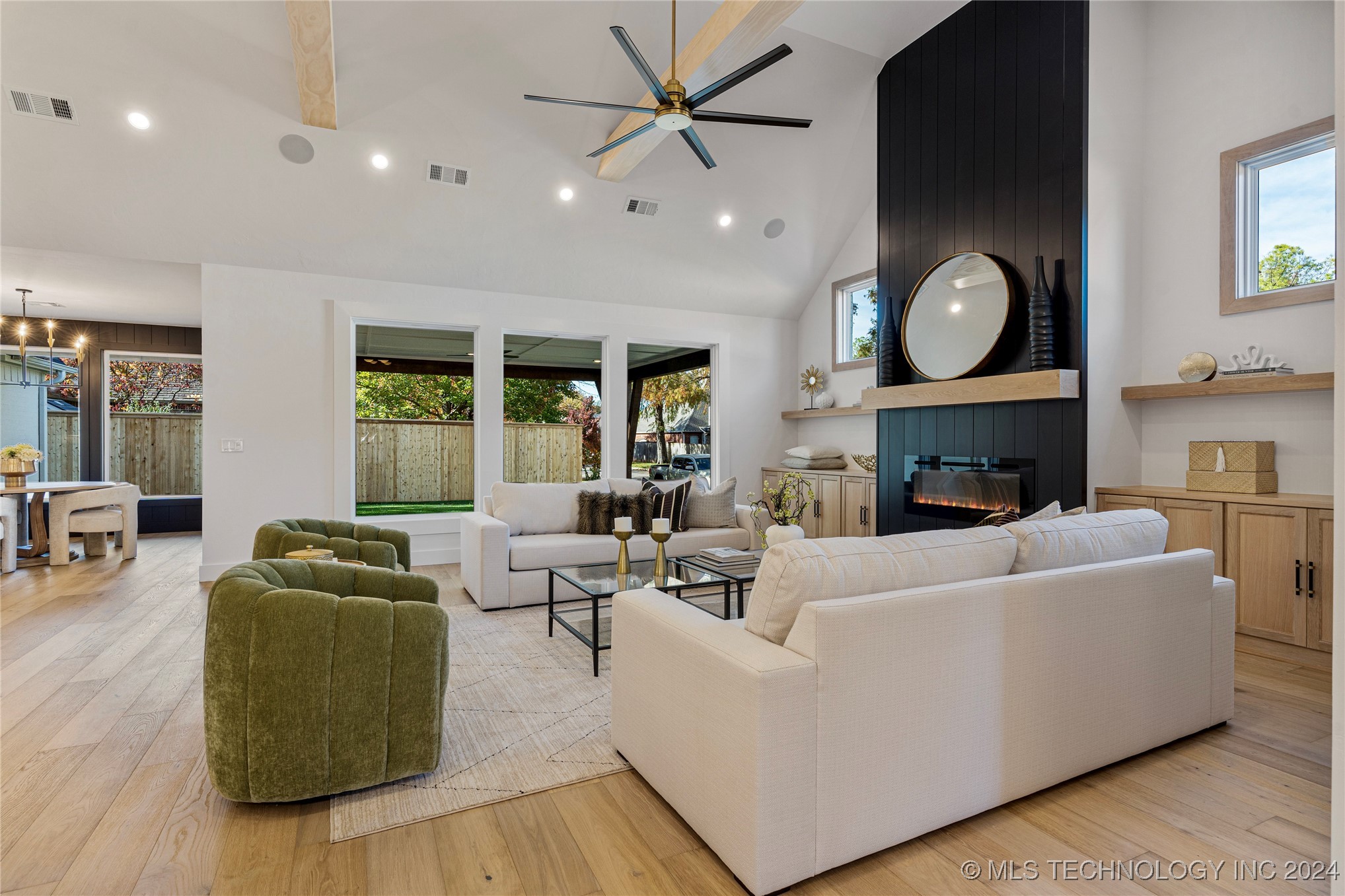 10304 S College Avenue