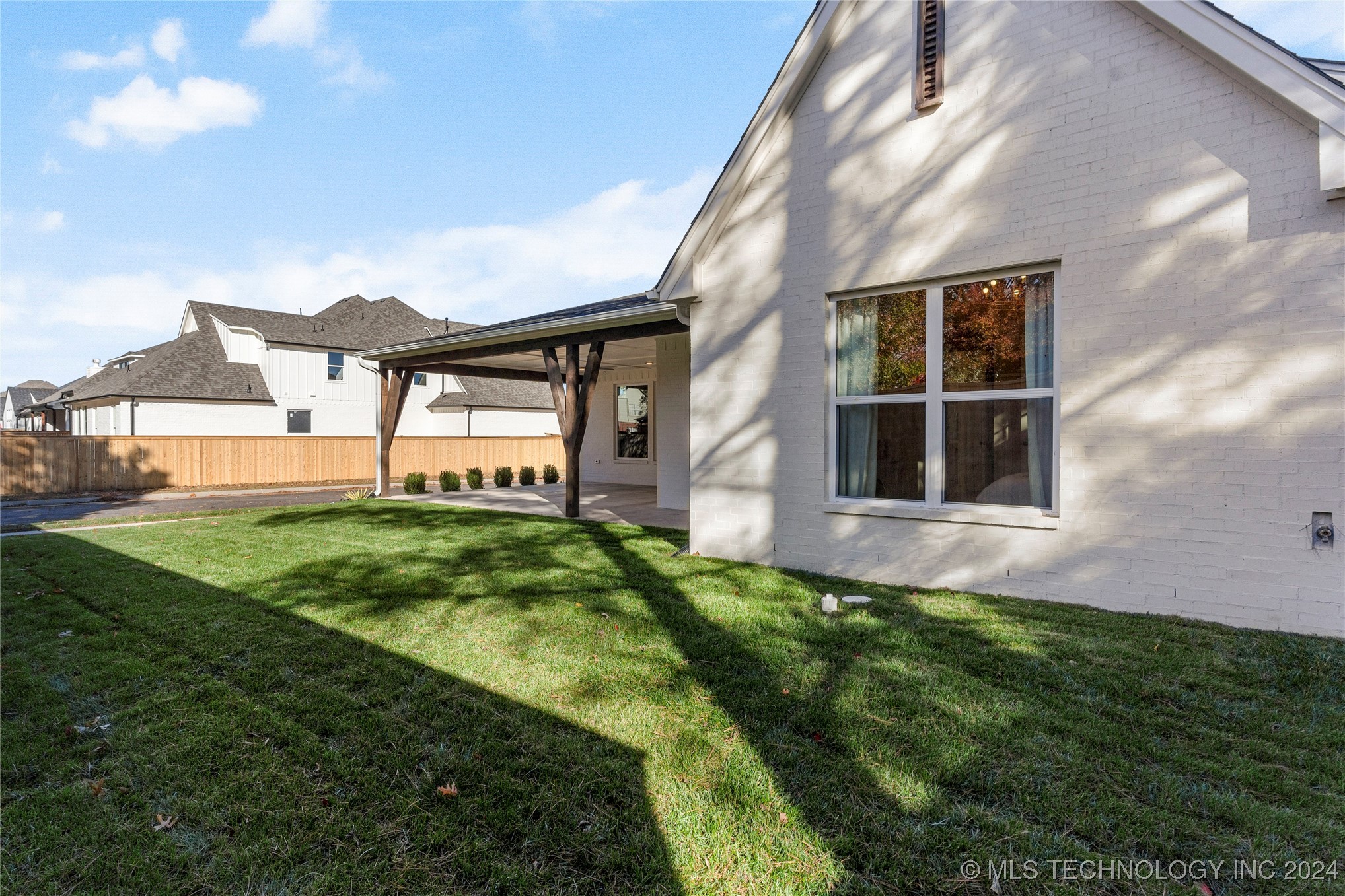 10304 S College Avenue