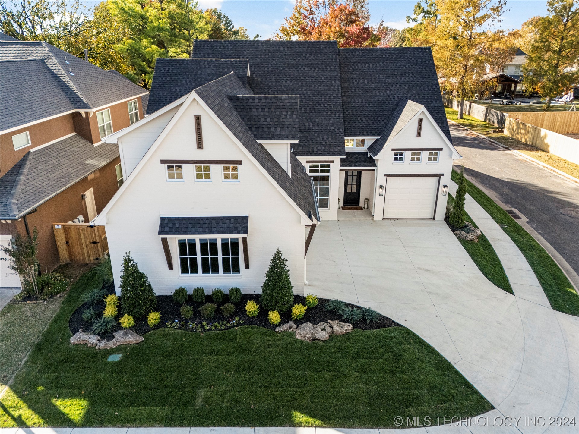 10304 S College Avenue