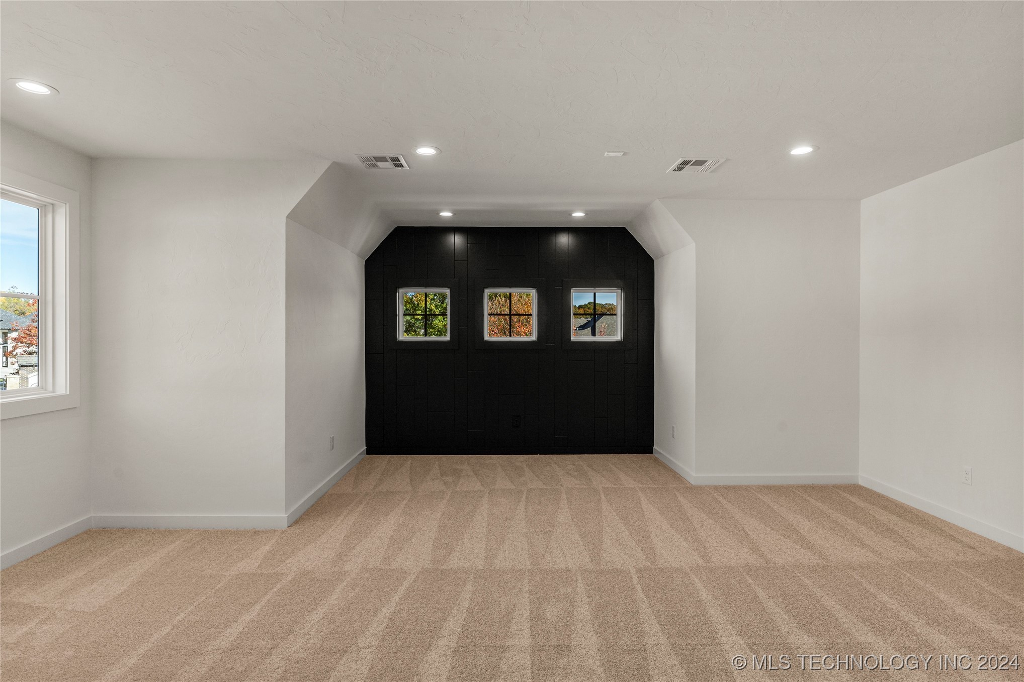 10304 S College Avenue