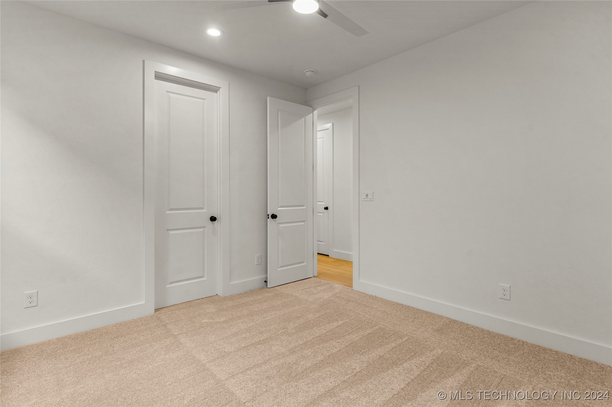 10304 S College Avenue