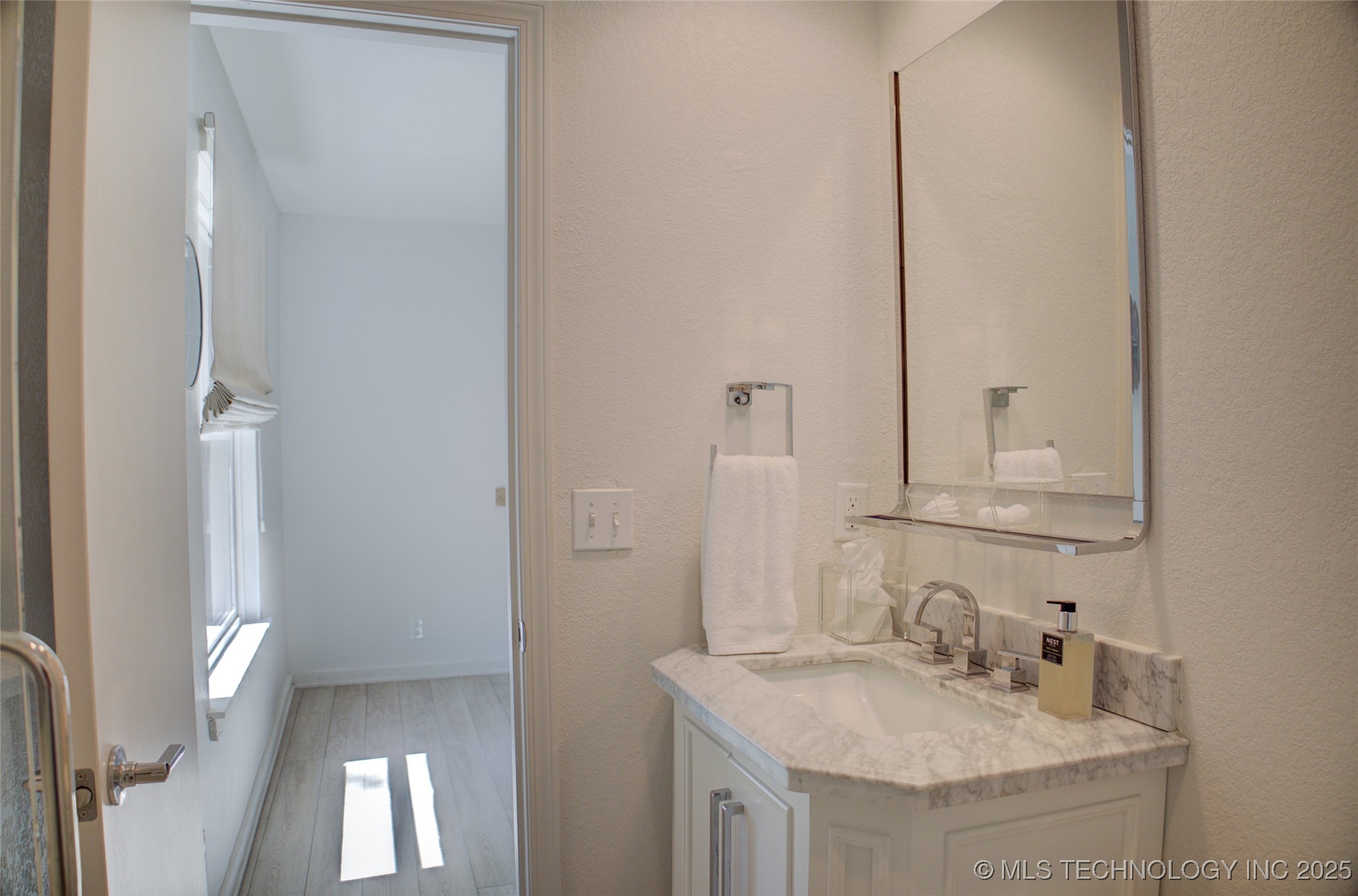 450779 E 341 Road 29