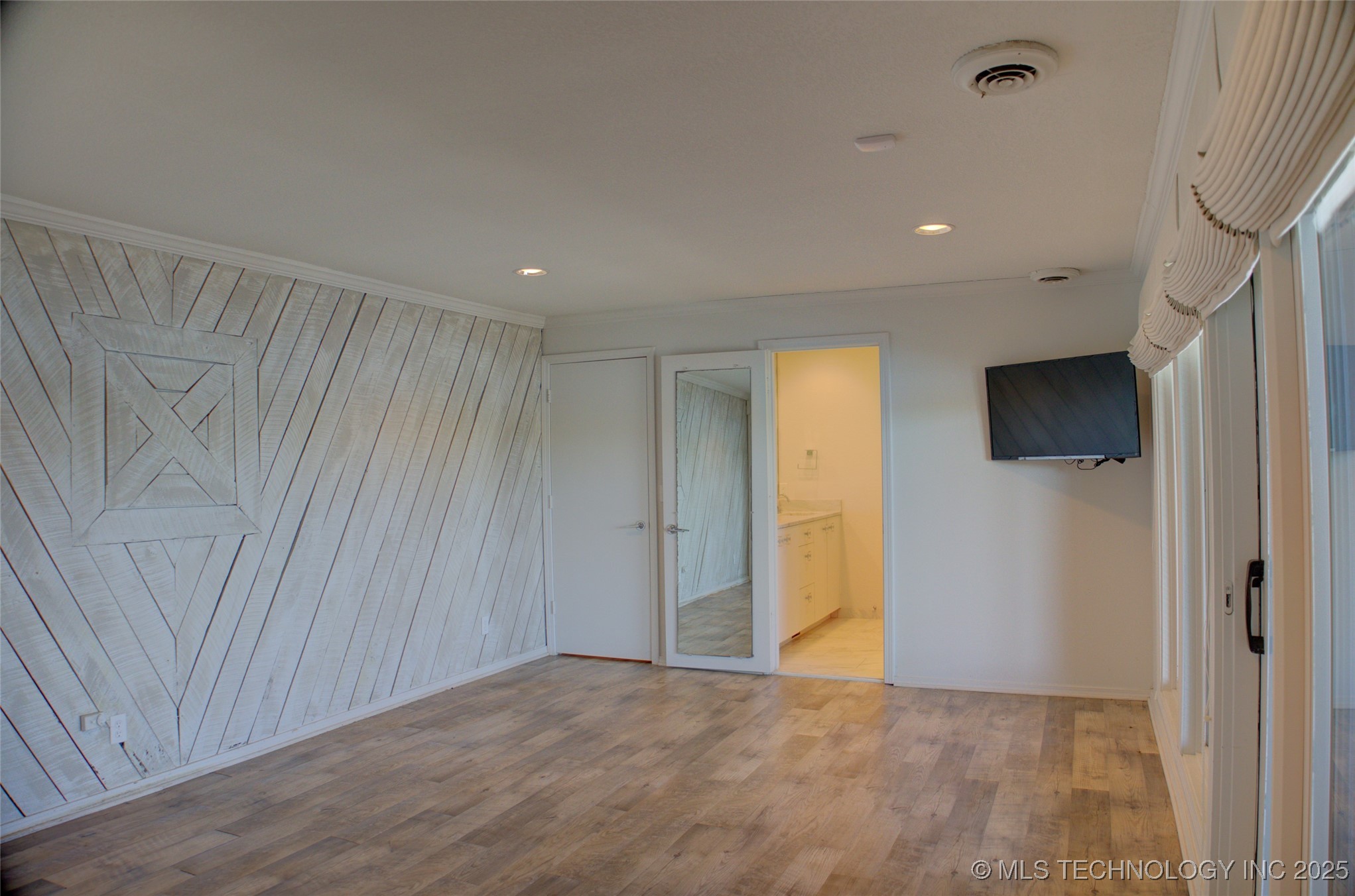 450779 E 341 Road 29