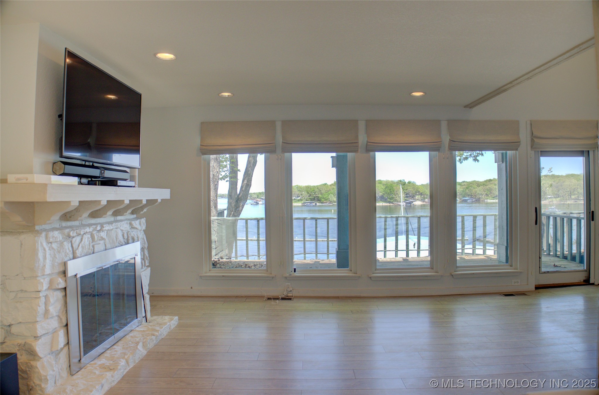 450779 E 341 Road 29