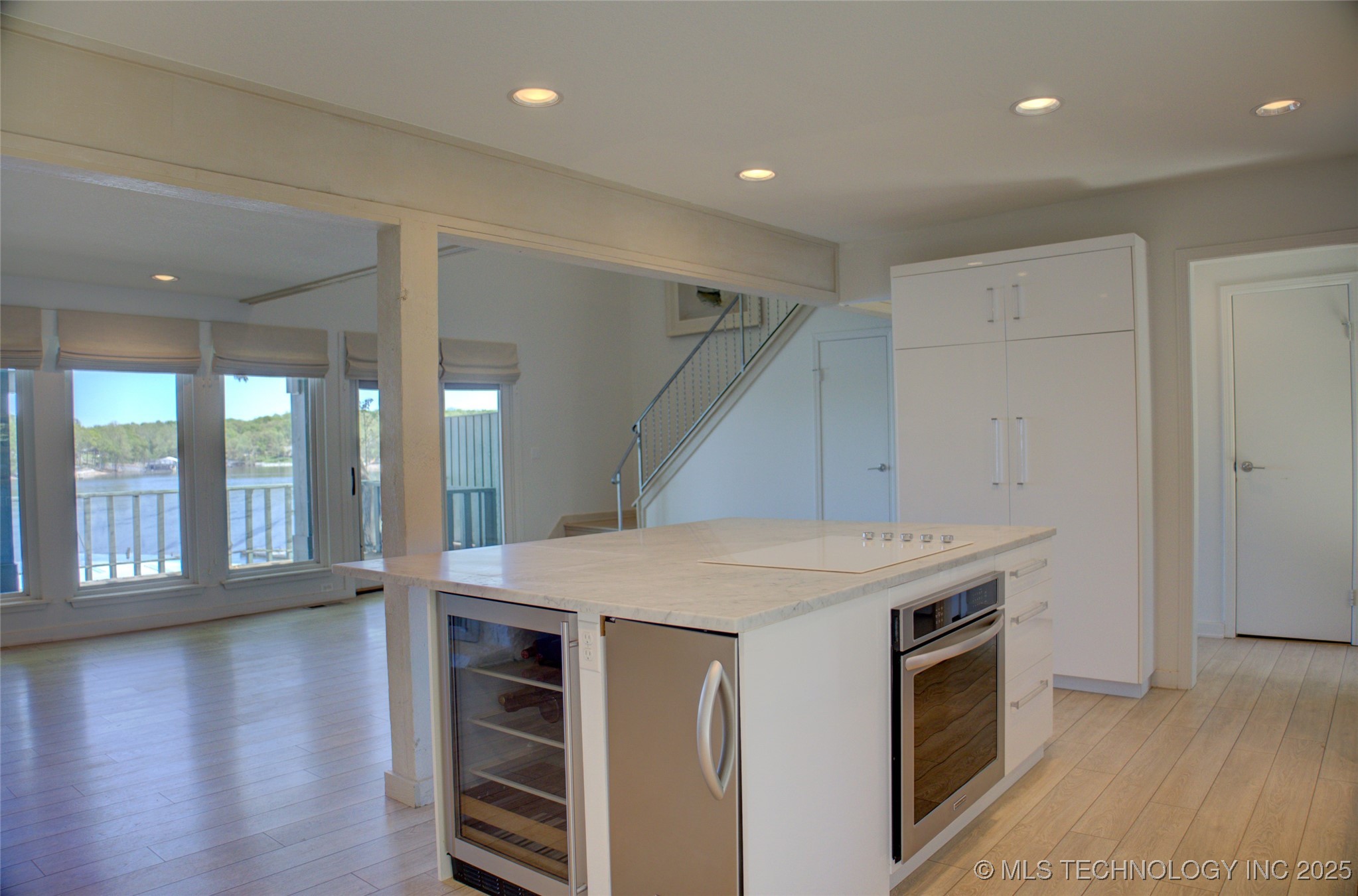 450779 E 341 Road 29