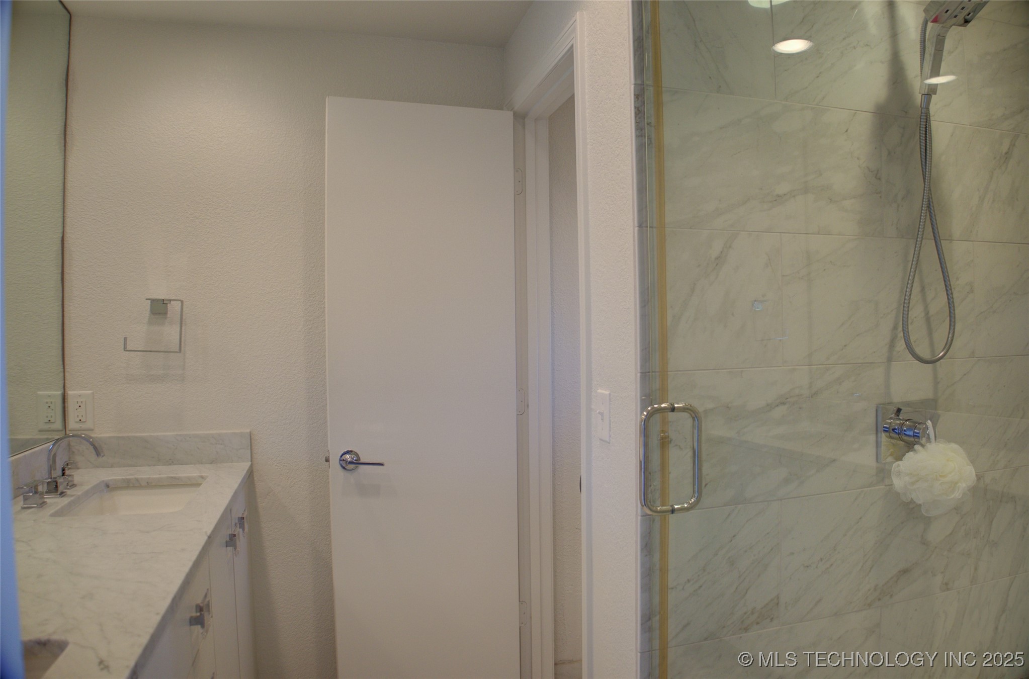 450779 E 341 Road 29