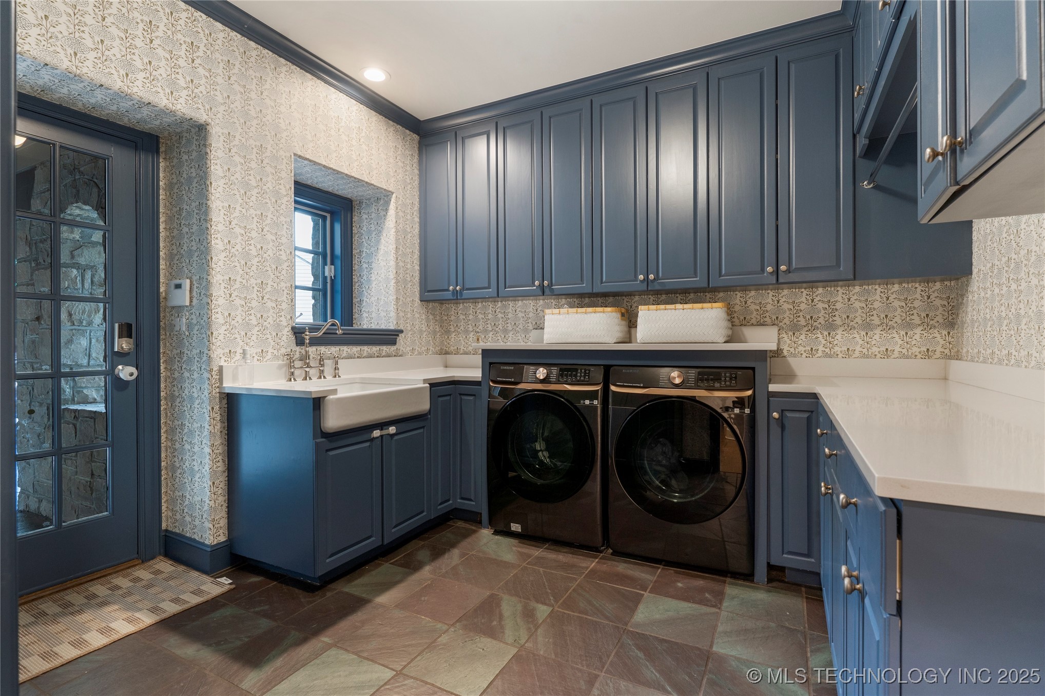 2715 S Birmingham Place