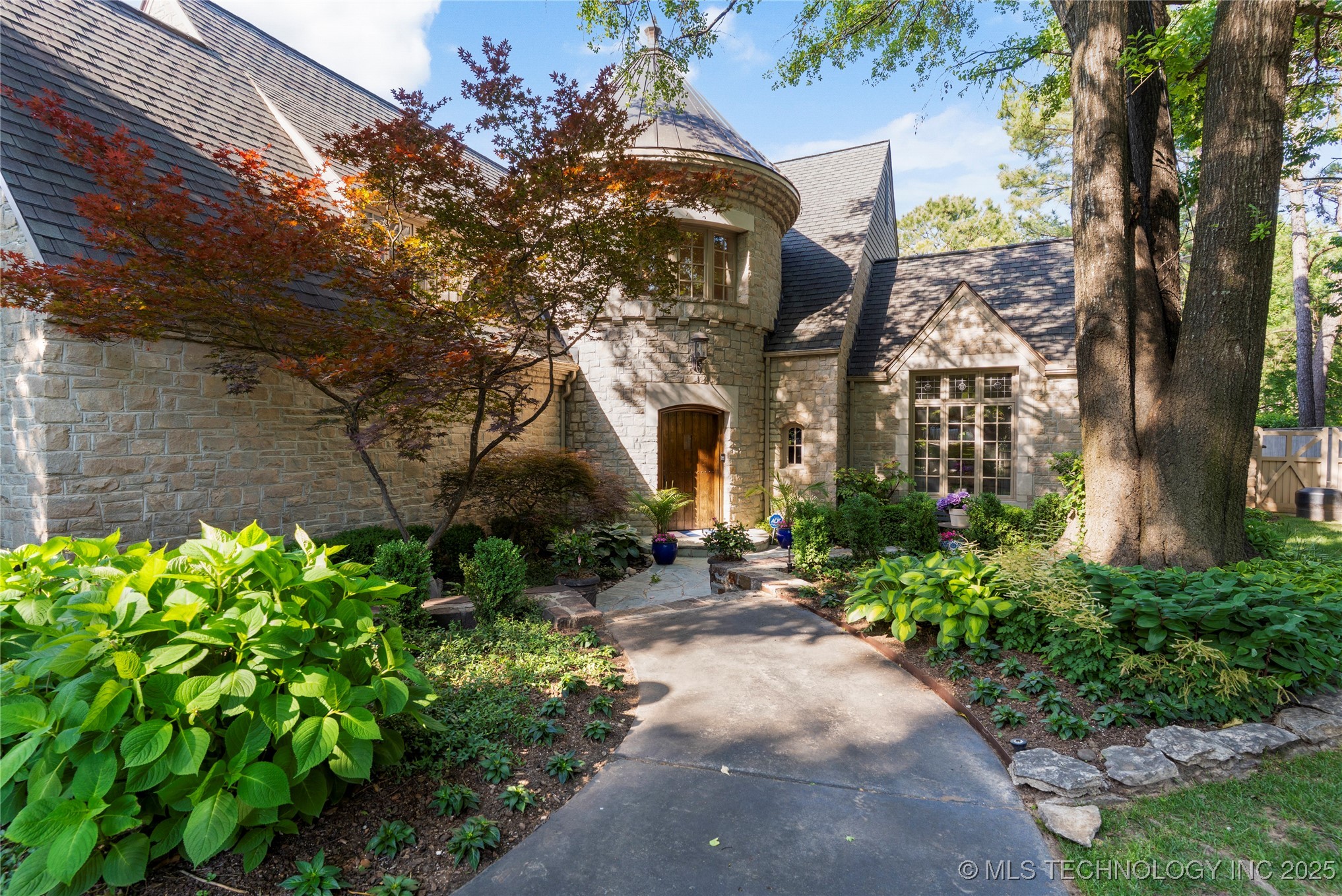 2715 S Birmingham Place