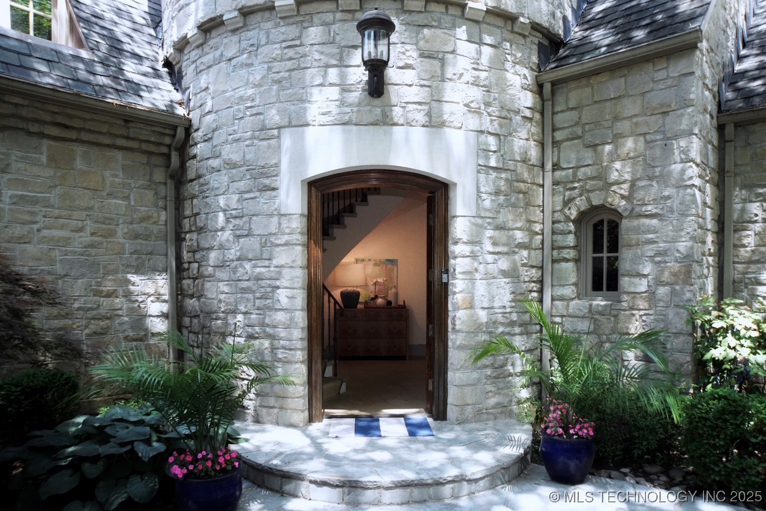 2715 S Birmingham Place