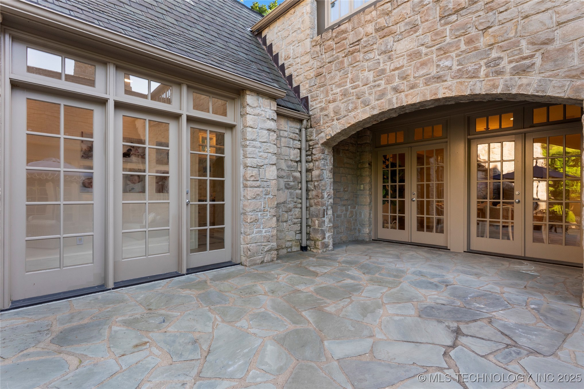 2715 S Birmingham Place